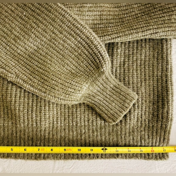 EUC Sezane Micky Jumper in Green XS No Flaws! - Picture 10 of 10